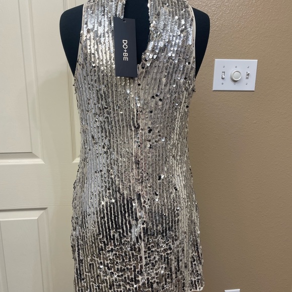 NWT!! Beautiful DO+BE sequin dress - Picture 5 of 9